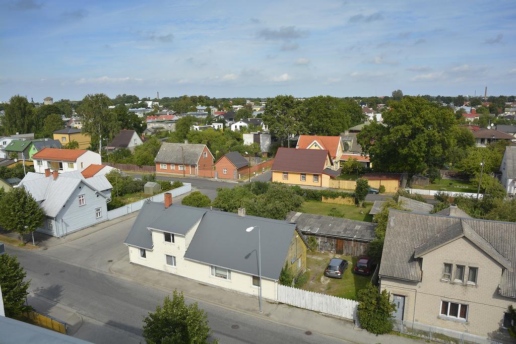 Paernu Karusselli Beach Apartment Eksteriør billede